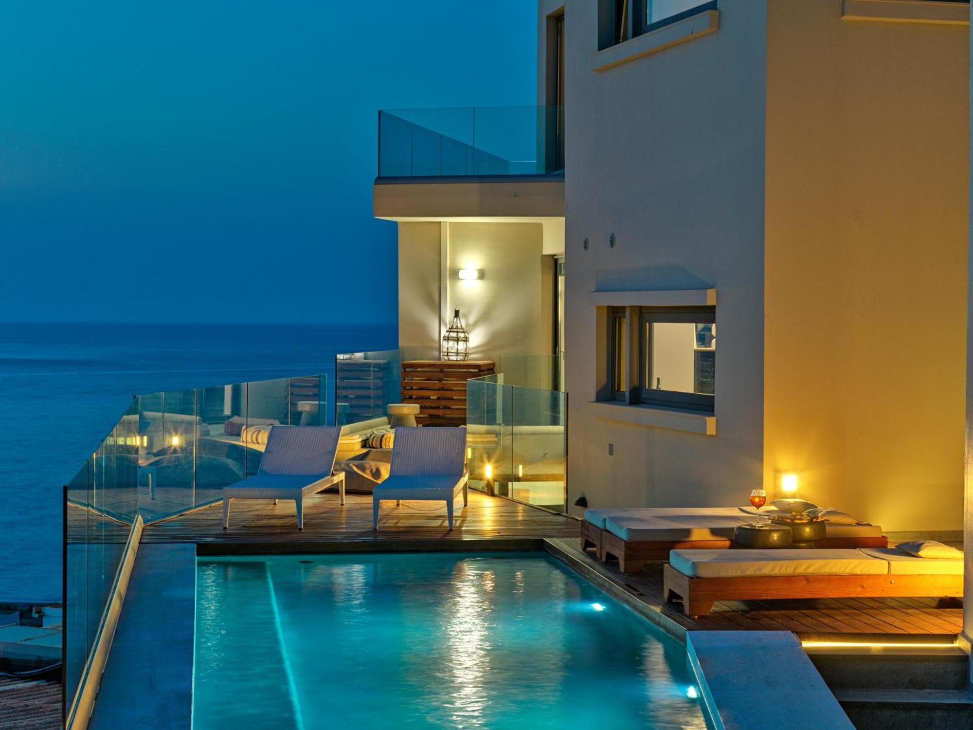 Alectrona Living Crete, Rocsea Luxury Apartment Платаньяс Экстерьер фото
