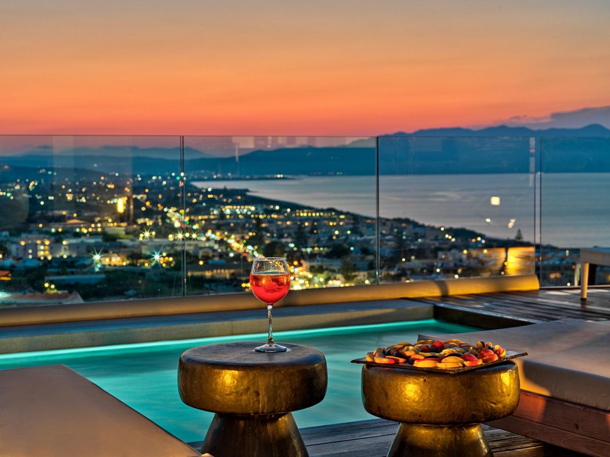 Alectrona Living Crete, Rocsea Luxury Apartment Платаньяс Экстерьер фото
