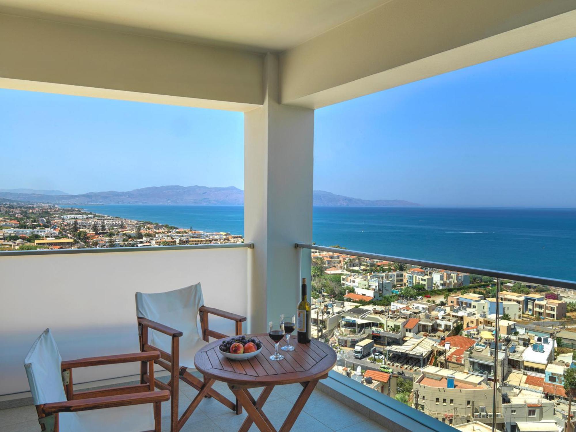 Alectrona Living Crete, Rocsea Luxury Apartment Платаньяс Экстерьер фото